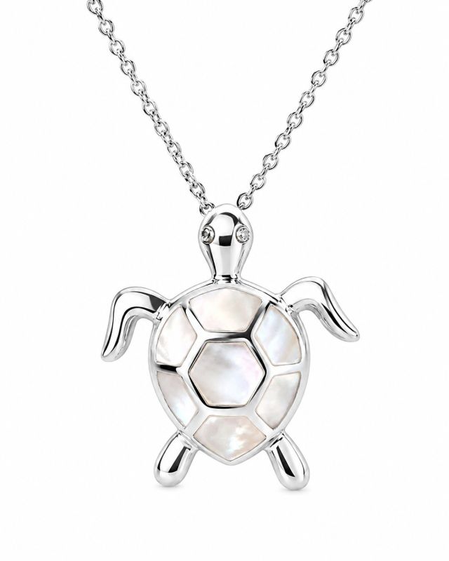 Picture of TURTLE PENDANT, MOP INLAY, 20mm LONG with chain